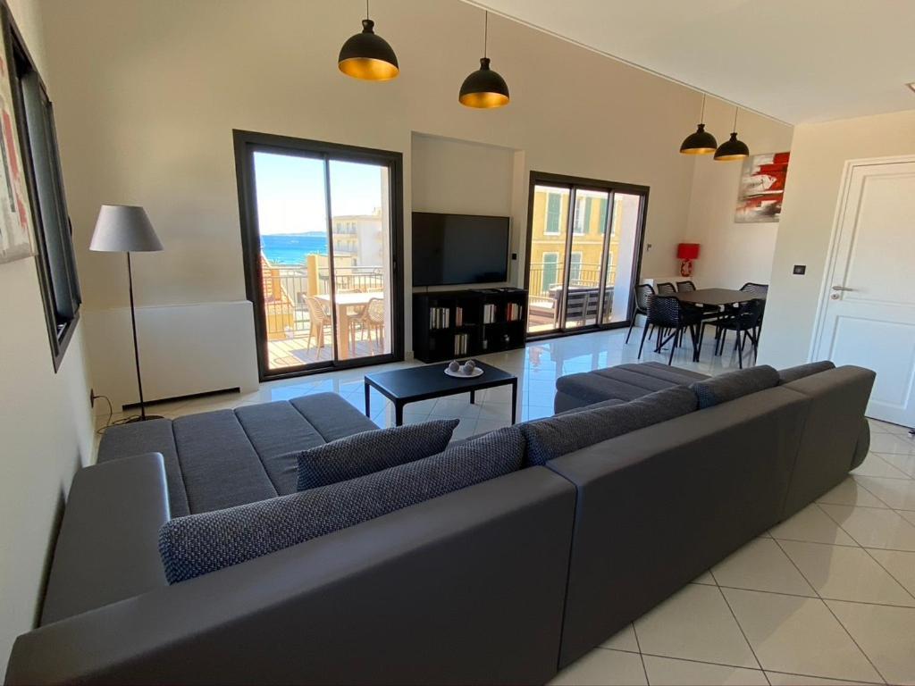 Residence Le Provence Le Lavandou Exterior photo