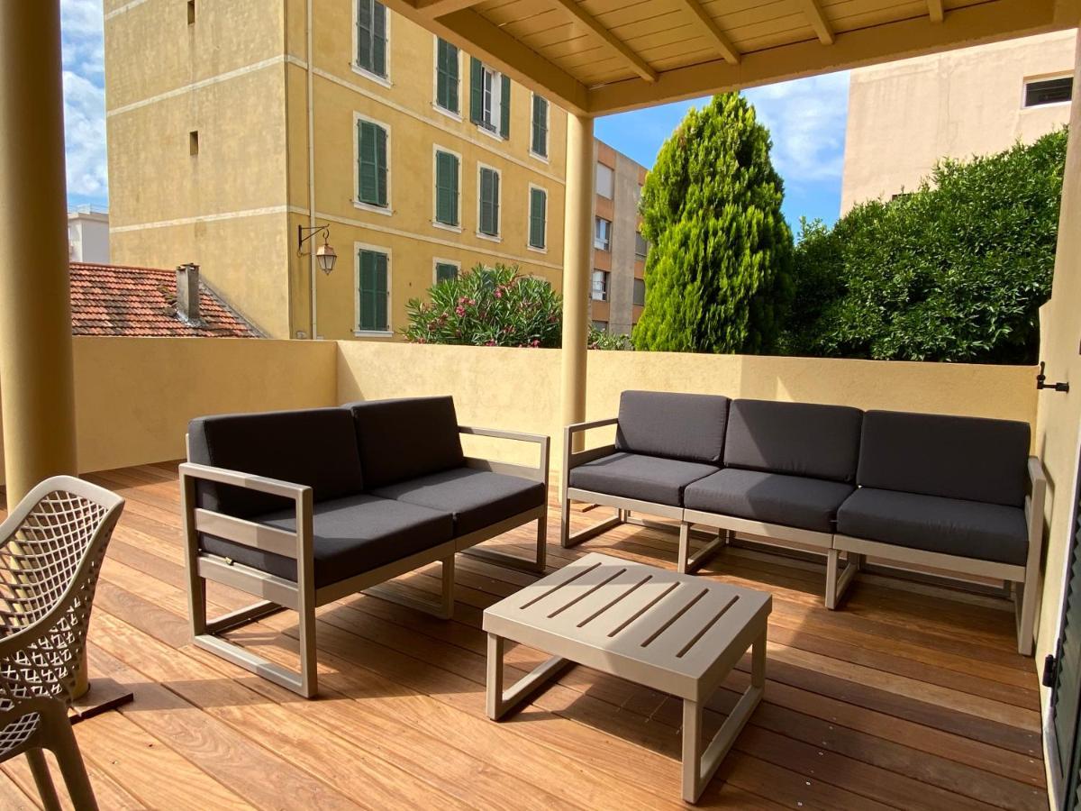 Residence Le Provence Le Lavandou Exterior photo