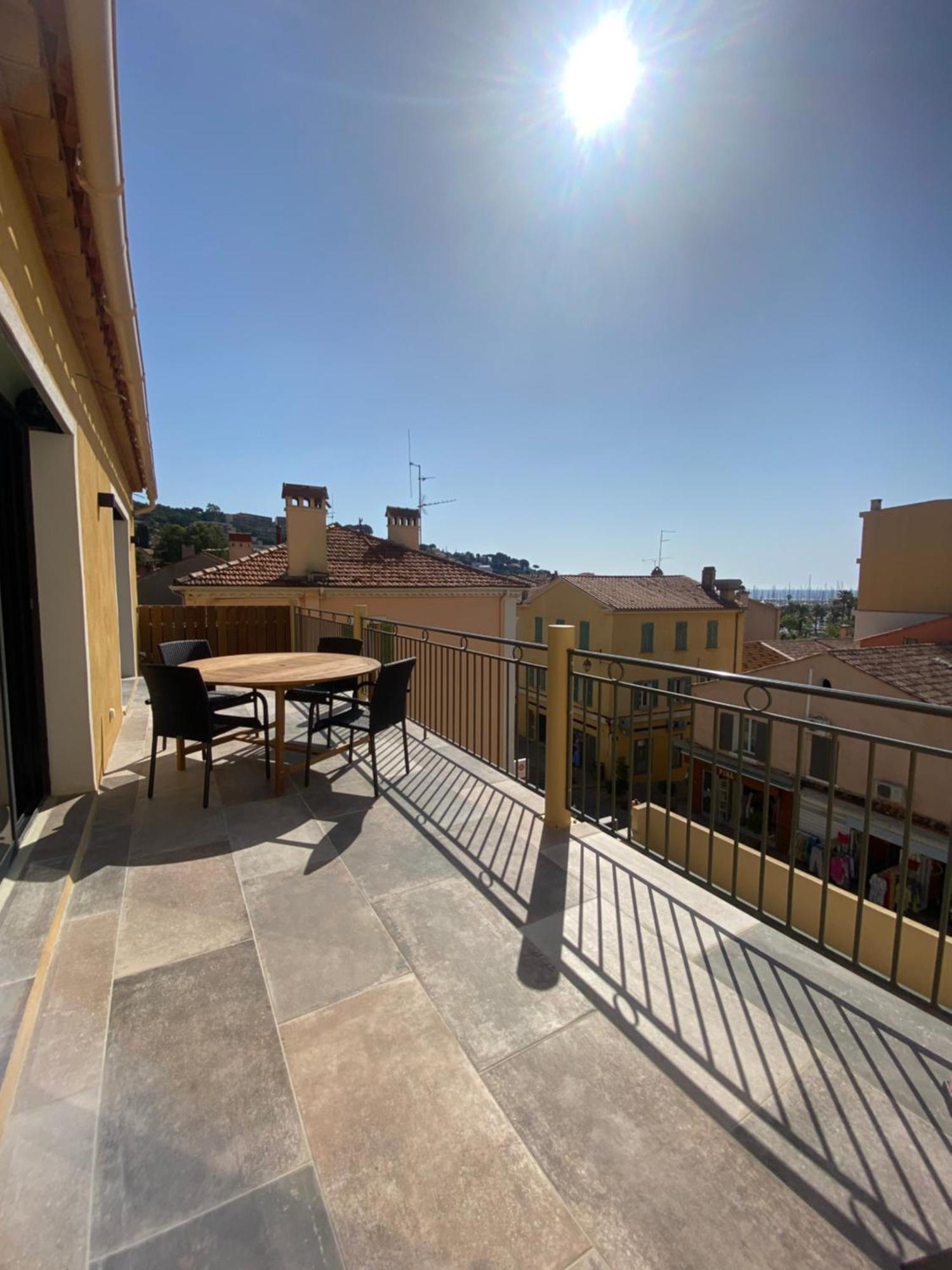 Residence Le Provence Le Lavandou Exterior photo