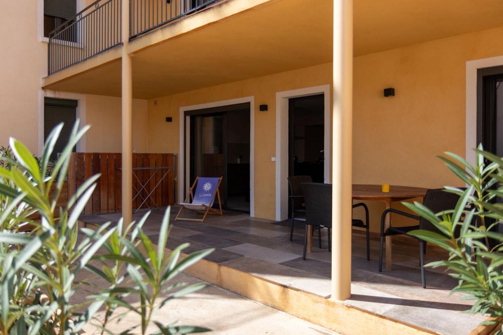 Residence Le Provence Le Lavandou Exterior photo